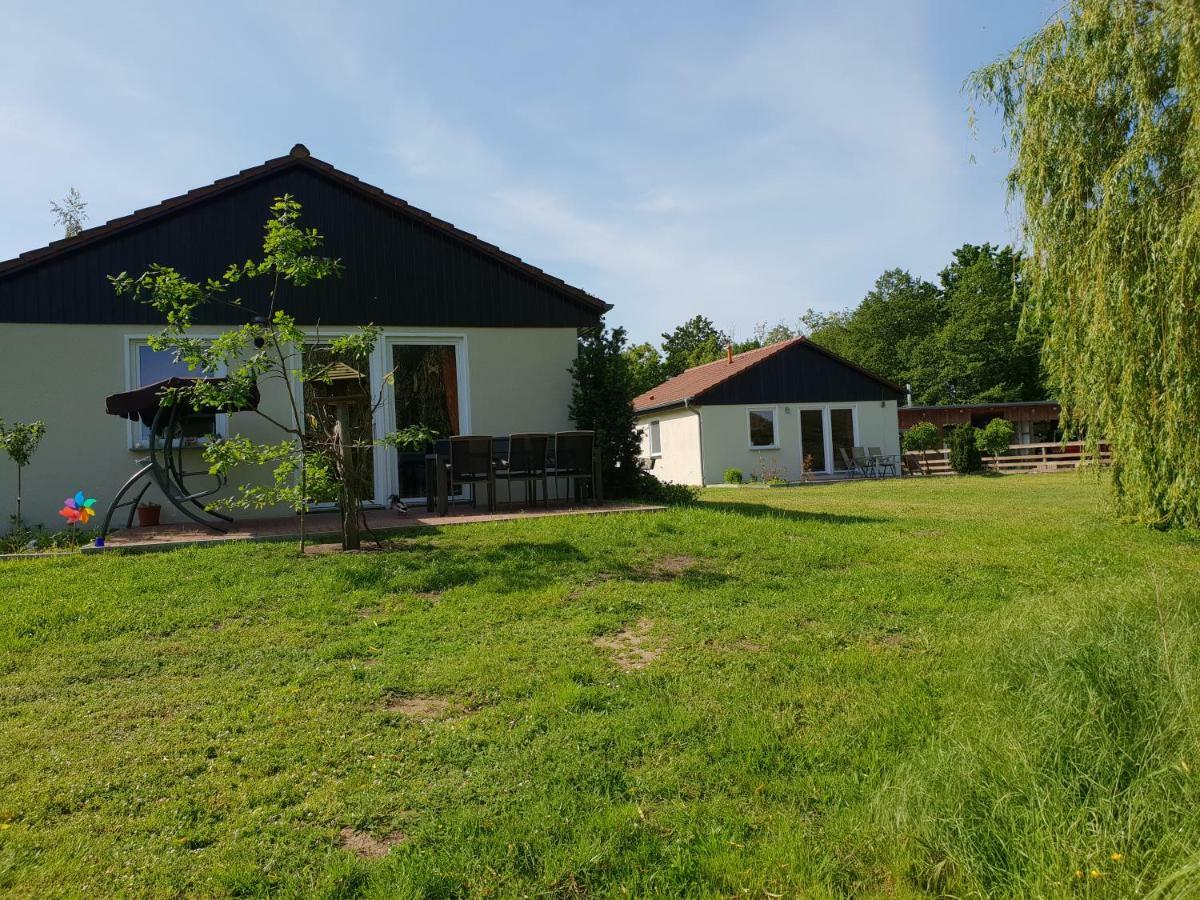 Landhof-Erkner Villa Exterior photo